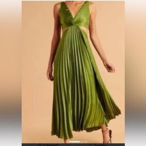 Abercrombie & Fitch Giselle Satin Pleated Cutout Maxi Dress emerald green